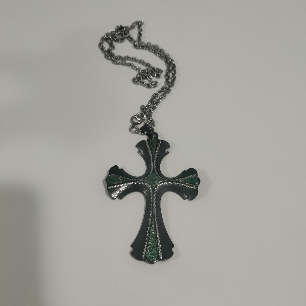 Vintage 1976 18th Century Cross by Sarah Coventry